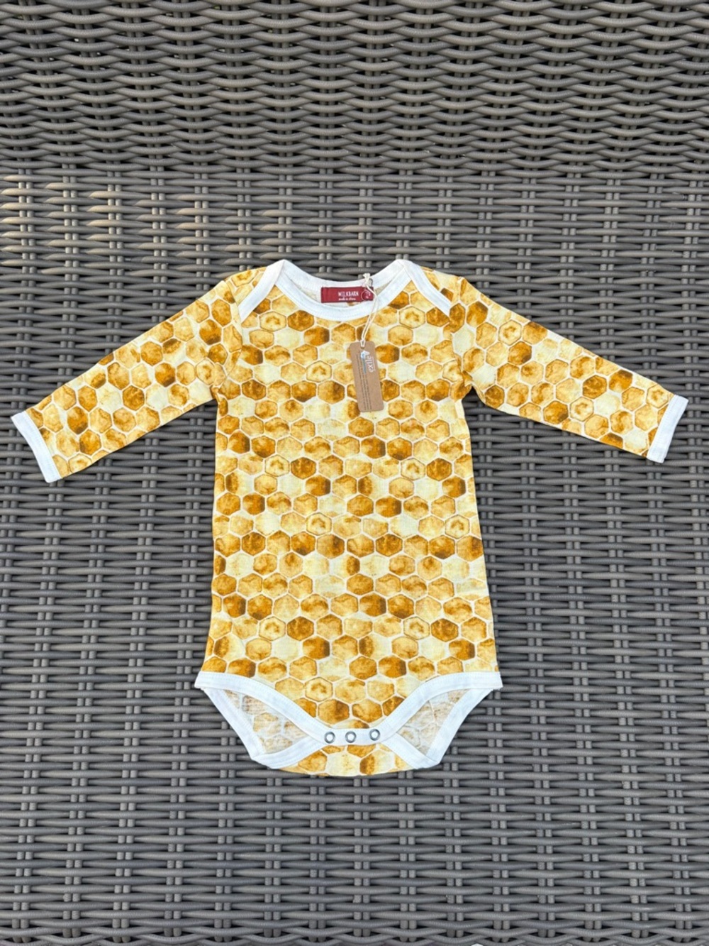 Milkbarn Honeycomb Print Long-Sleeve Baby One-Piece - 6-12 months - NWT